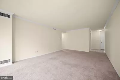 4 Monroe Street #4-810, Rockville, MD 20850 - Photo 12