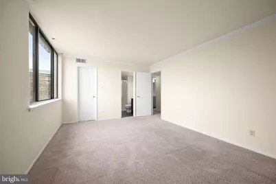 4 Monroe Street #4-810, Rockville, MD 20850 - Photo 26