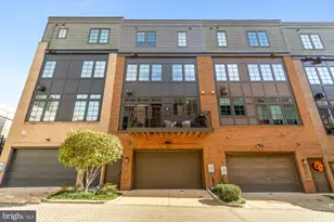 3685 Chevy Chase Lake Dr, Chevy Chase, MD 20815 - Photo 46