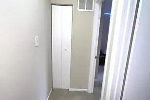 1132 West Side Dr, Gaithersburg, MD 20878 - Photo 32