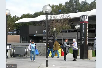 801 Pleasant Drive #80123, Rockville, MD 20850 - Photo 24