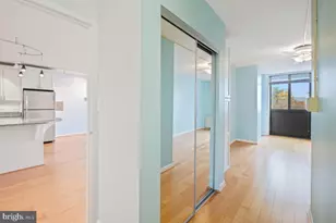 4242 East-West Hwy, Chevy Chase, MD 20815 - Photo 18