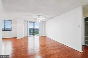 7420 Westlake Terrace, Bethesda, MD 20817 - Photo 2