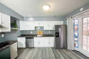 2863 Strauss Terrace, Silver Spring, MD 20904 - Photo 2