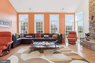 21300 Denit Estates Dr, Brookeville, MD 20833 - Photo 16