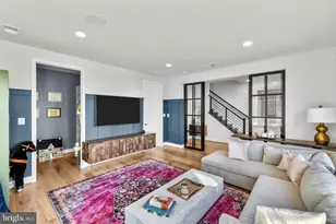 9750 Windflower Wy, Bethesda, MD 20817 - Photo 12