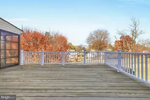 9 Joshua Tree Ct, Gaithersburg, MD 20878 - Photo 48