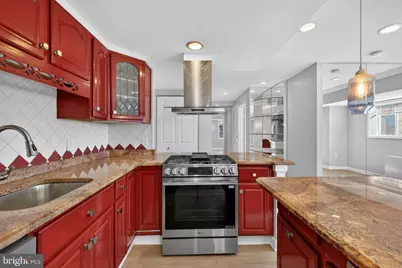 10320 Westlake Drive #103, Bethesda, MD 20817 - Photo 2