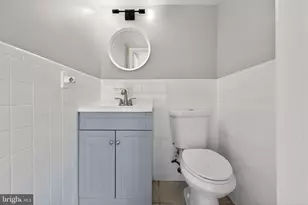 10320 Westlake Dr, Bethesda, MD 20817 - Photo 18