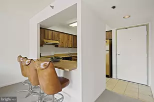 2921 N Leisure World Blvd, Silver Spring, MD 20906 - Photo 22