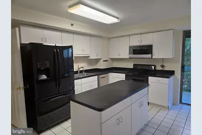 5450 Whitley Park Terrace #HR-912, Bethesda, MD 20814 - Photo 6