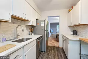 742 College Pkwy, Rockville, MD 20850 - Photo 6