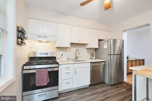 742 College Pkwy, Rockville, MD 20850 - Photo 4