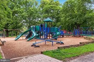 4817 Chevy Chase Blvd, Chevy Chase, MD 20815 - Photo 54