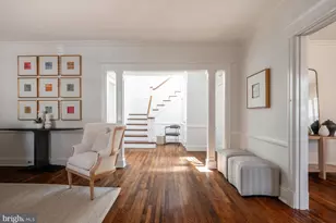 28 W Irving St, Chevy Chase, MD 20815 - Photo 10