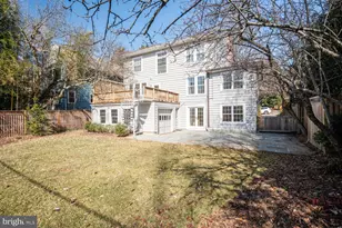 28 W Irving St, Chevy Chase, MD 20815 - Photo 4