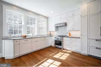 28 W Irving Street, Chevy Chase, MD 20815 - Photo 16