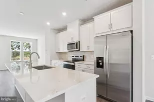 26422 Sir Jamie Ter, Damascus, MD 20872 - Photo 8