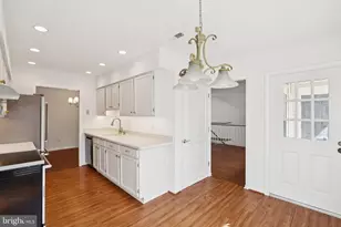 13208 Meander Cove Dr, Germantown, MD 20874 - Photo 12