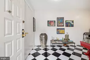 5233 King Charles Way, Bethesda, MD 20814 - Photo 2