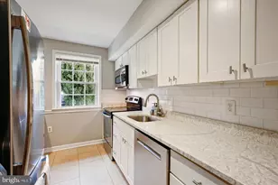 692 Azalea Dr, Rockville, MD 20850 - Photo 8