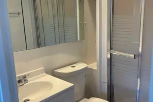 11206 White Barn Ct, Gaithersburg, MD 20879 - Photo 14