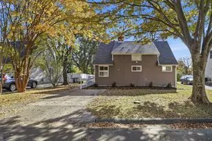 5724 Denfield Rd, Rockville, MD 20851 - Photo 1