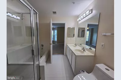 18715 Sparkling Water Drive #9-302, Germantown, MD 20874 - Photo 16