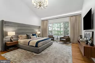 7003 Fawn Trail Ct, Bethesda, MD 20817 - Photo 10