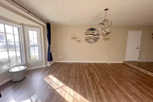 8609 Lime Kiln Ct, Montgomery Village, MD 20886 - Photo 2