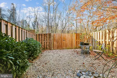 15630 Cliff Swallow Way, Rockville, MD 20853 - Photo 24