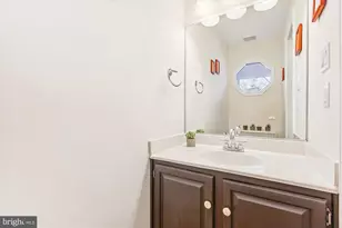 15630 Cliff Swallow Way, Rockville, MD 20853 - Photo 6