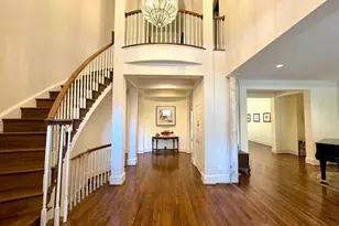 8003 Cobble Creek Cir, Potomac, MD 20854 - Photo 2