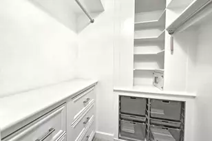 4601 N Park Ave, Chevy Chase, MD 20815 - Photo 18