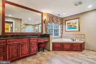 11033 Daybreak Ct, North Bethesda, MD 20852 - Photo 34