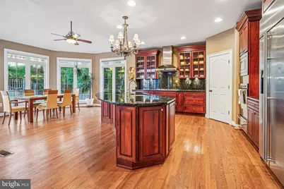 11033 Daybreak Ct, North Bethesda, MD 20852 - Photo 14