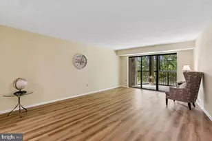 15101 Interlachen Dr, Silver Spring, MD 20906 - Photo 8