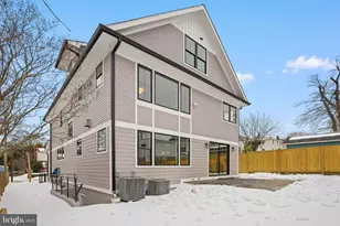 9909 Dickens Ave, Bethesda, MD 20814 - Photo 4