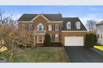 17800 Bromfield Place, Germantown, MD 20874 - Photo 2