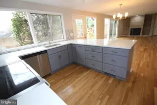 19115 Roman Way, Montgomery Village, MD 20886 - Photo 12