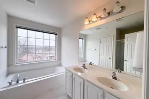 1682 White Oak Vista Dr, Silver Spring, MD 20904 - Photo 16