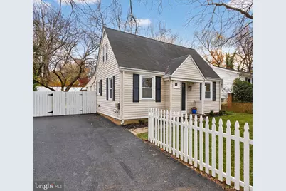 10238 Capitol View Avenue, Silver Spring, MD 20910 - Photo 2