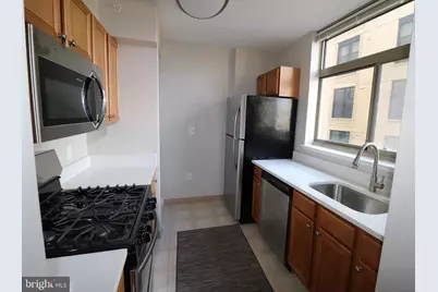 7111 Woodmont Avenue #415, Bethesda, MD 20815 - Photo 4