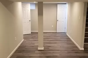 4704 Red Fox Rd, Rockville, MD 20852 - Photo 14