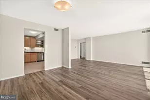 118 Monroe St, Rockville, MD 20850 - Photo 8