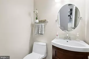 554 Monet Dr, Rockville, MD 20850 - Photo 14