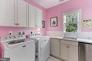 5502 Roosevelt St, Bethesda, MD 20817 - Photo 38