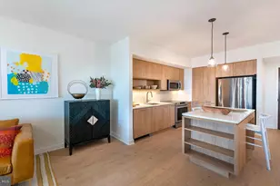 4710 Elm St, Bethesda, MD 20814 - Photo 12