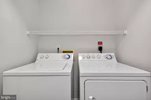 7 Granite Pl, Gaithersburg, MD 20878 - Photo 28