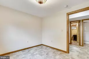 6403 Tone Dr, Bethesda, MD 20817 - Photo 28